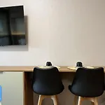 Estudio Estiloso E Bem Equipado Na Barra